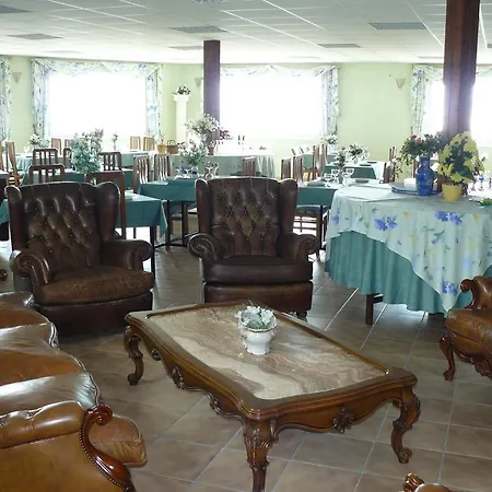 Villaclara Hotel 2*